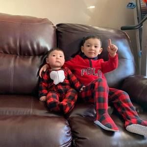 Meet your Posher, Yanira